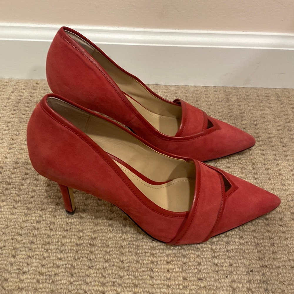 White House Black market Hayden heels